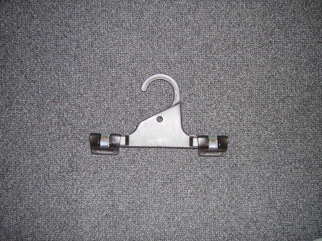 Coathanger B8 CLIP HANGER